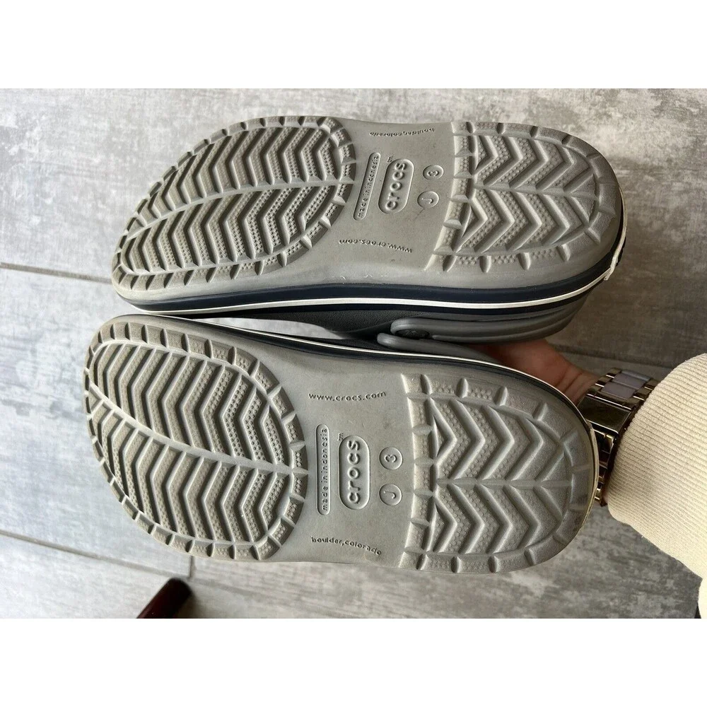 Crocs Crocband Smoke Gray Navy Clogs Water Shoes Size US 3 J3 Casual Sandals EUC